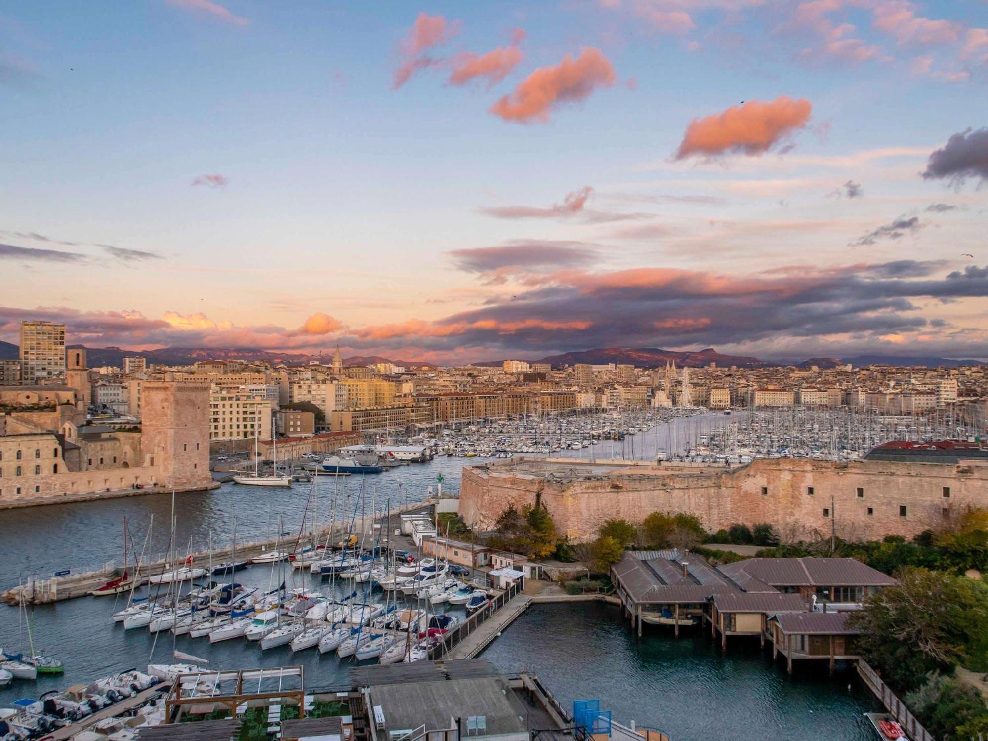 Sofitel Marseille Vieux-Port Hotel Exterior foto